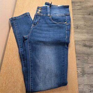 NWT Skinny Jeans